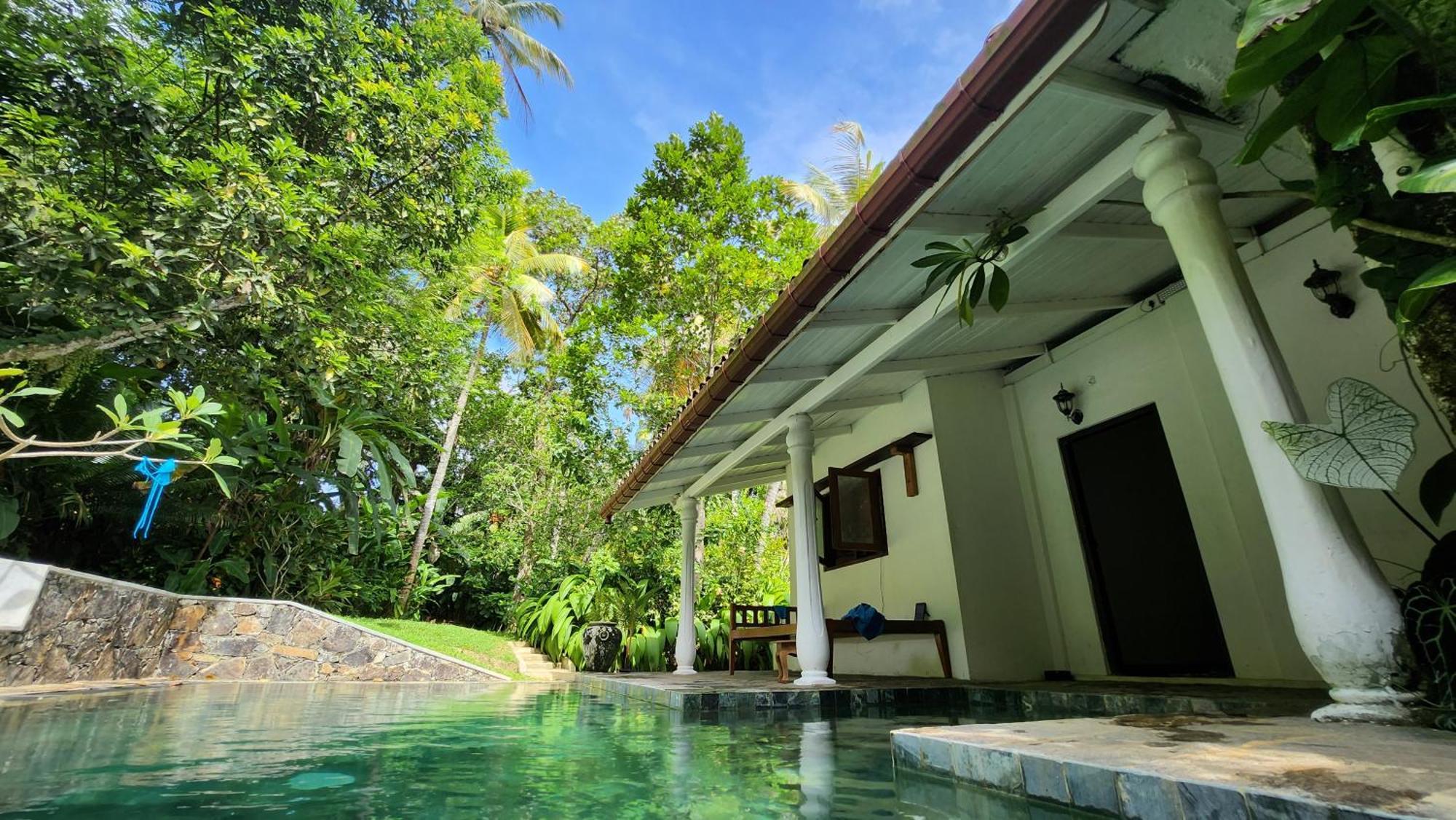Medusa Bungalow - Galle Exterior photo